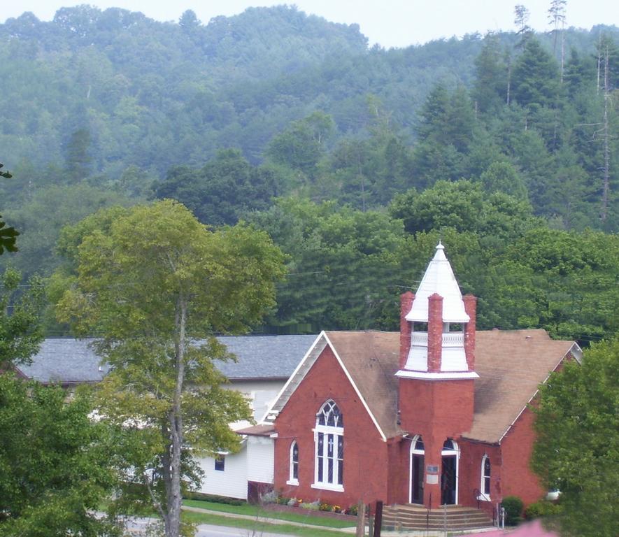 Mineral Bluff First Baptist Church Mineral Bluff GA 30559 7063746393